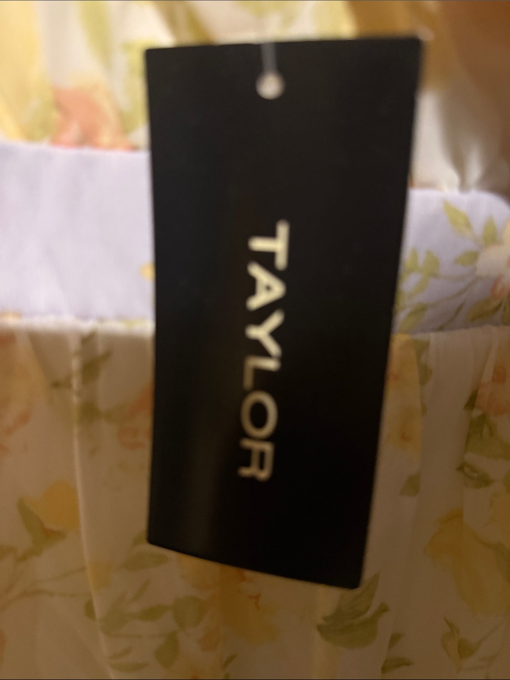 Women's Taylor Foldover Patchwork V-Neck Tiered Dress Size 18W NWT! - Picture 9 of 10